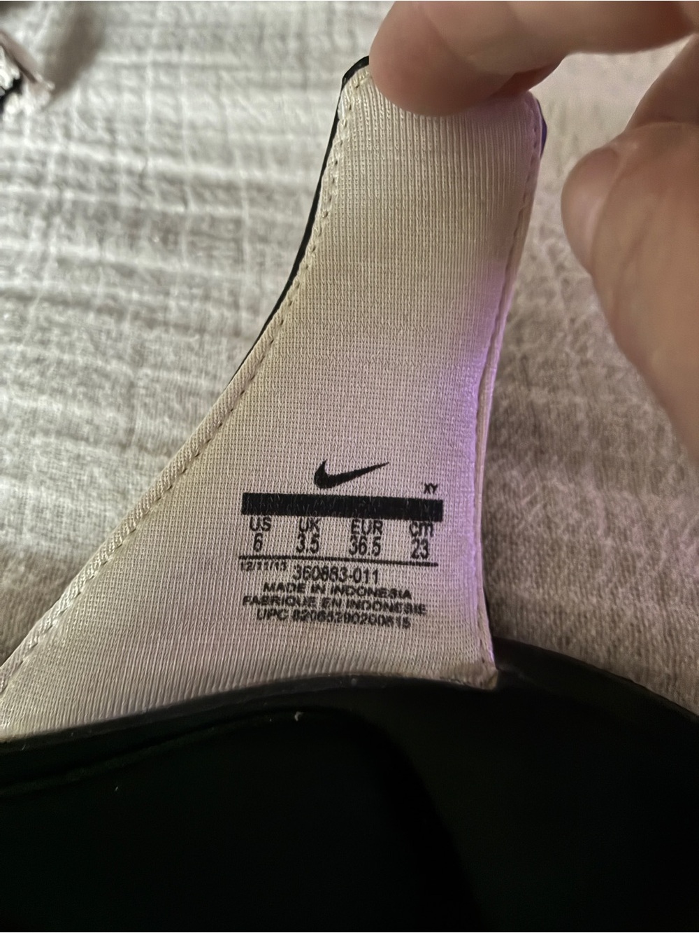 NIKE Comfort Footbed Women’s Black Adjustable Slide, Size 6, VGC almost EUC - Picture 4 of 4